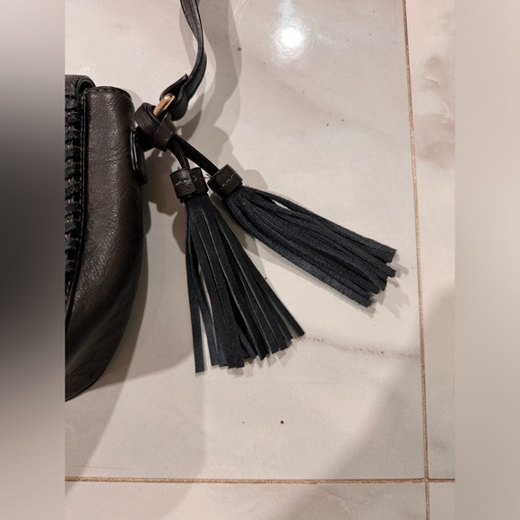 Woman’s long strap shoulder purse, color is a dark taupe - Picture 8 of 10